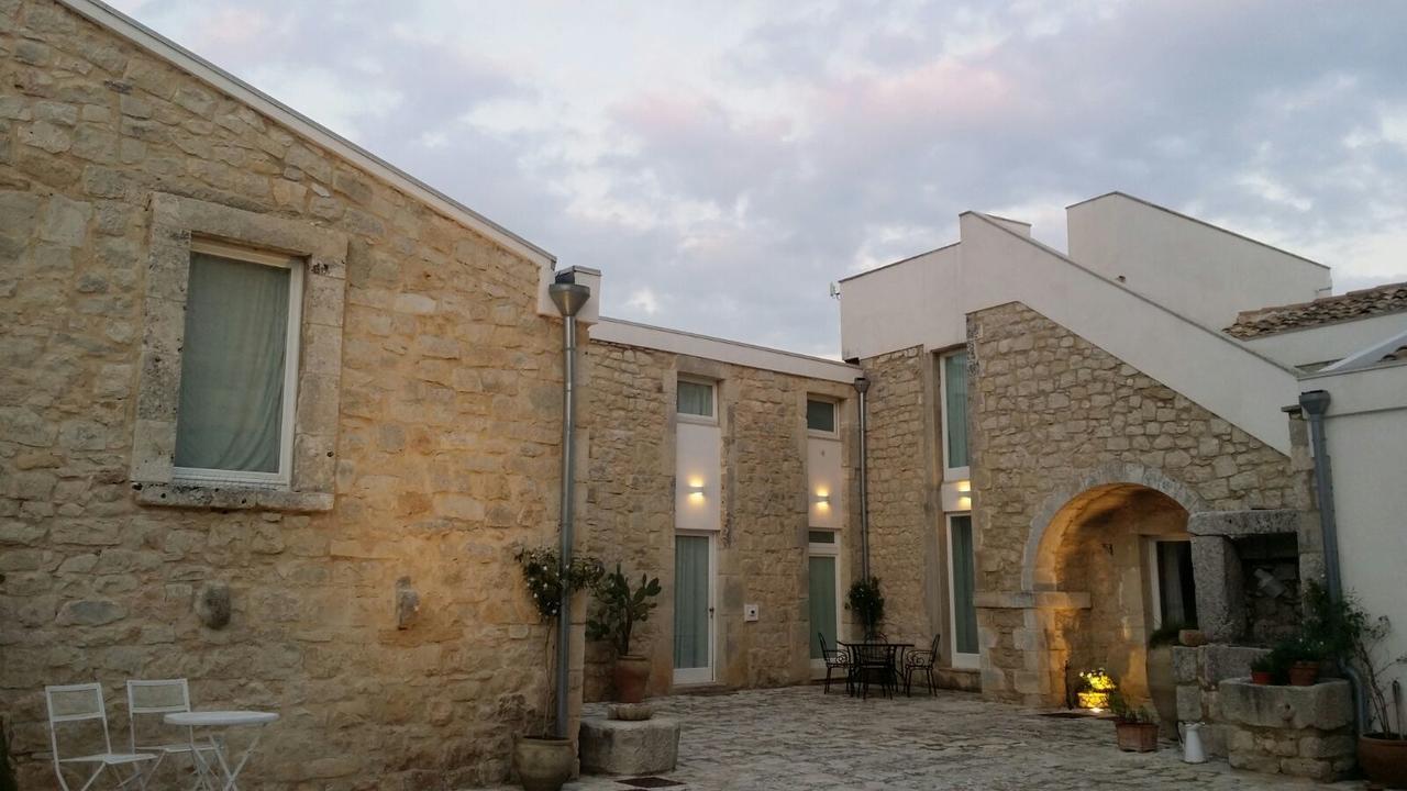 Valata Minusa Country Resort Cannizzara ภายนอก รูปภาพ
