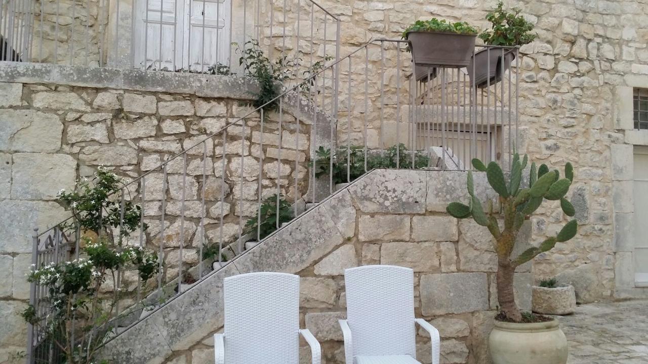 Valata Minusa Country Resort Cannizzara ภายนอก รูปภาพ